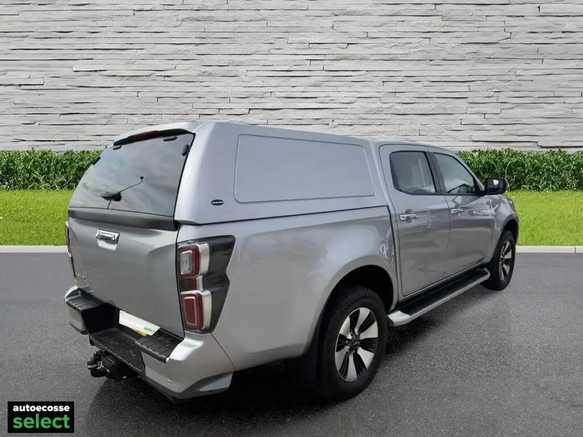 2021-isuzu-d-max-19td-dl40-big-3