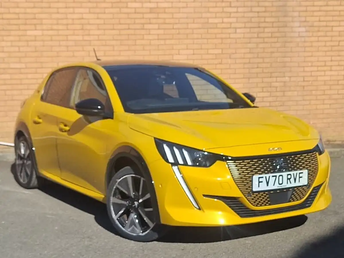 2020-peugeot-208-e-gt-big-0