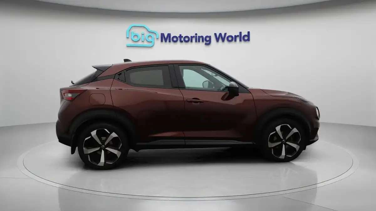 2020-nissan-juke-10-dig-t-tekna-117ps-big-8