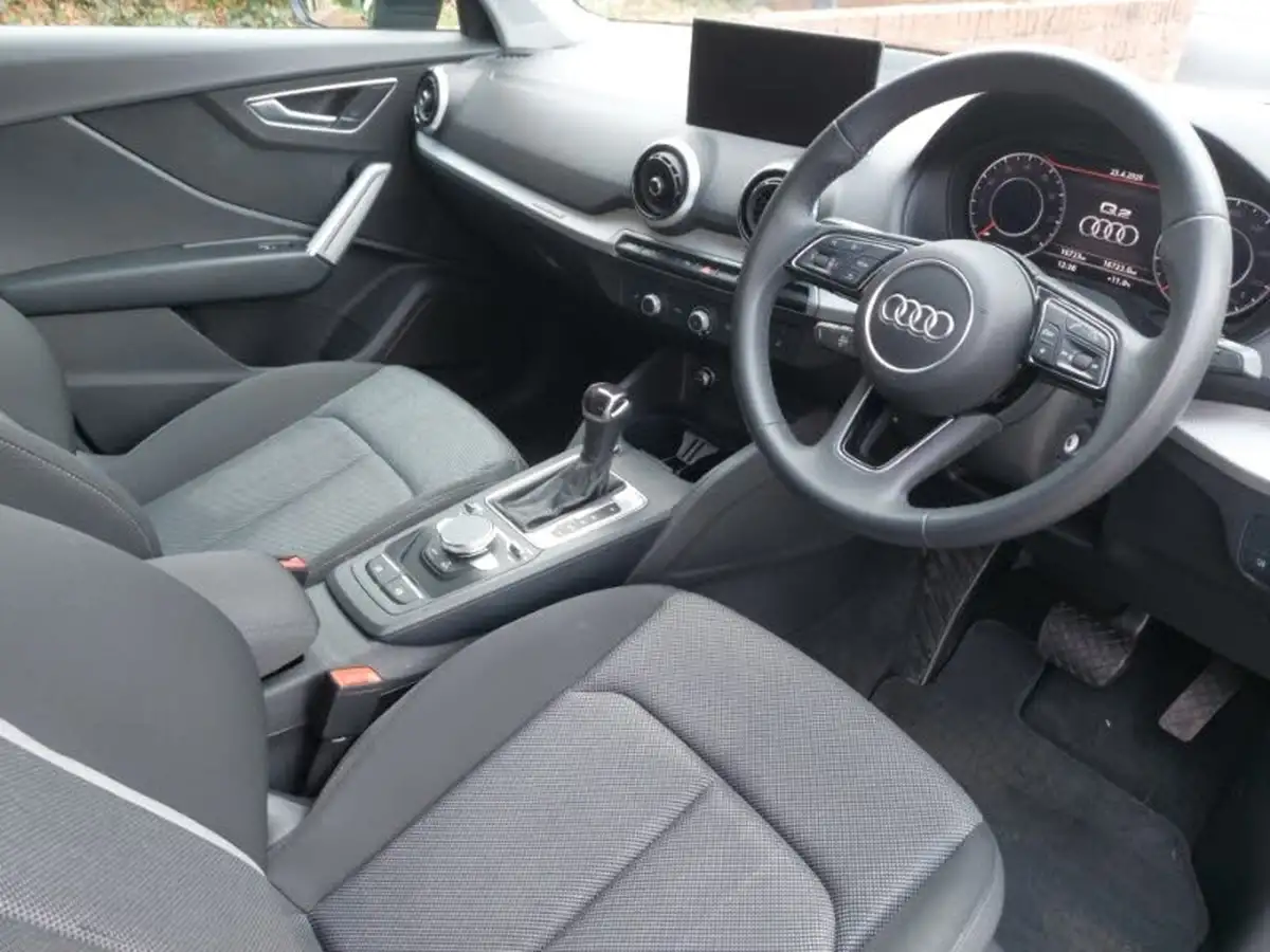2022-audi-q2-15-35-tfsi-sport-s-tronic-big-13