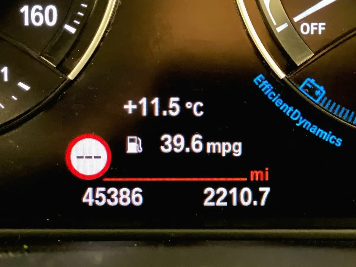 2020-bmw-x1-20td-xdrive18d-xline-sport-auto-big-16