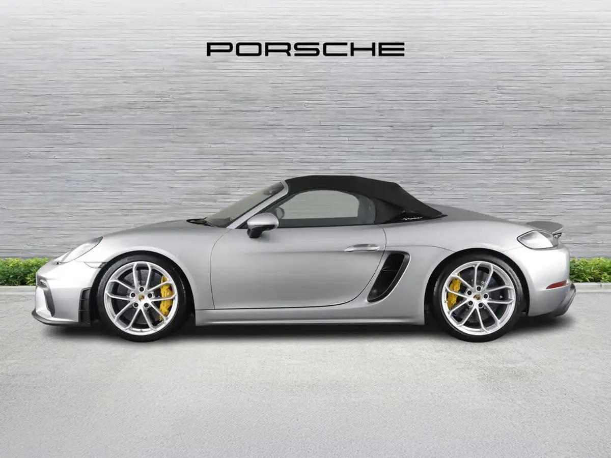 2020-porsche-boxster-718-40-spyder-big-8
