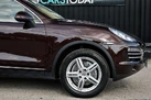 2014-porsche-cayenne-30td-platinum-edition-small-15