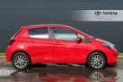 2016-toyota-yaris-10-vvt-i-icon-5d-small-15