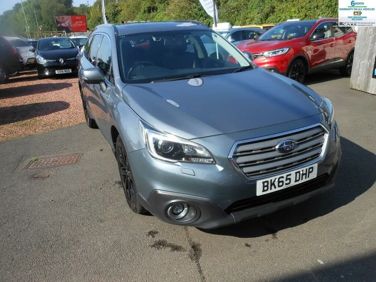 2015-subaru-outback-20td-se-premium-lineartronic-big-3