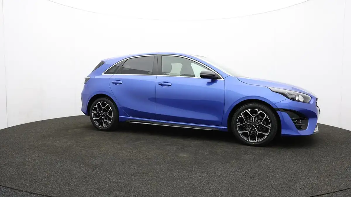 2022-kia-ceed-15-t-gdi-gt-line-big-47