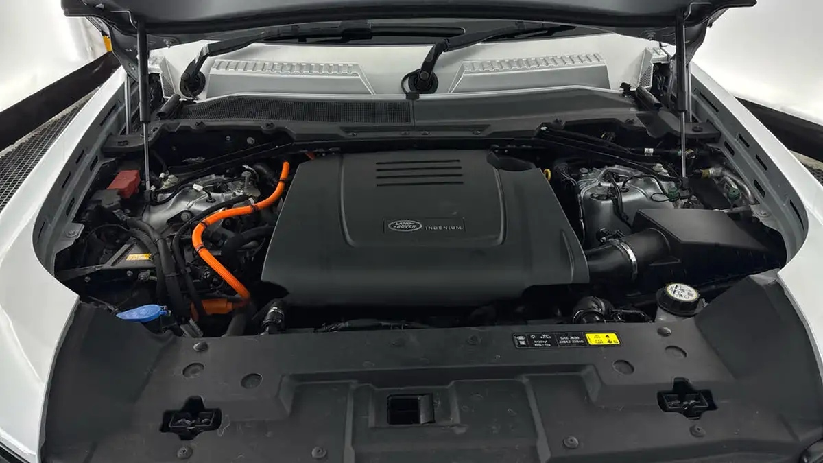 2022-land-rover-110-defender-20-p400e-x-dynamic-s-big-32