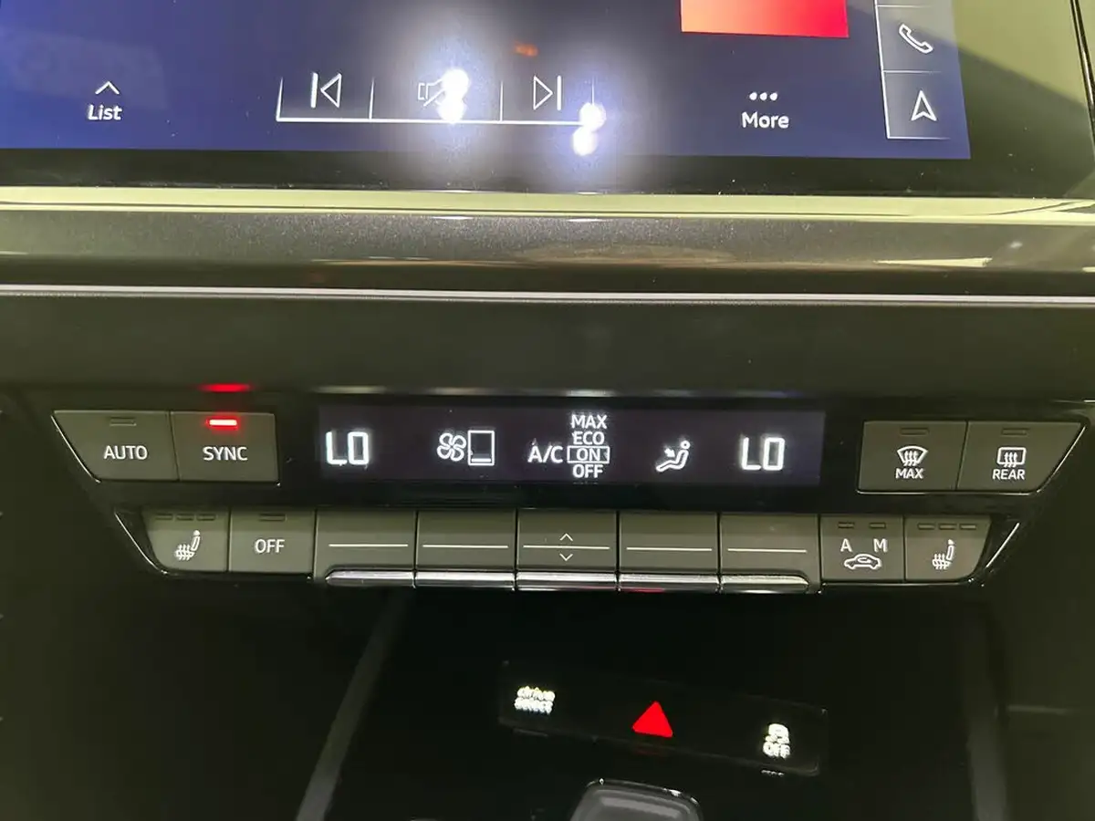 2021-audi-q4-e-tron-35e-s-line-station-wagon-big-22