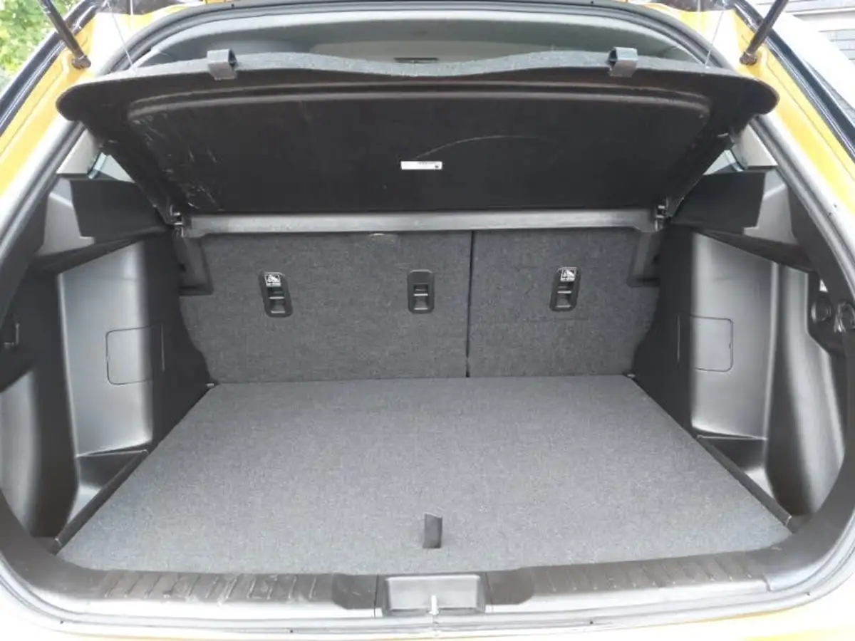 2022-suzuki-vitara-14-boosterjet-sz-t-big-7