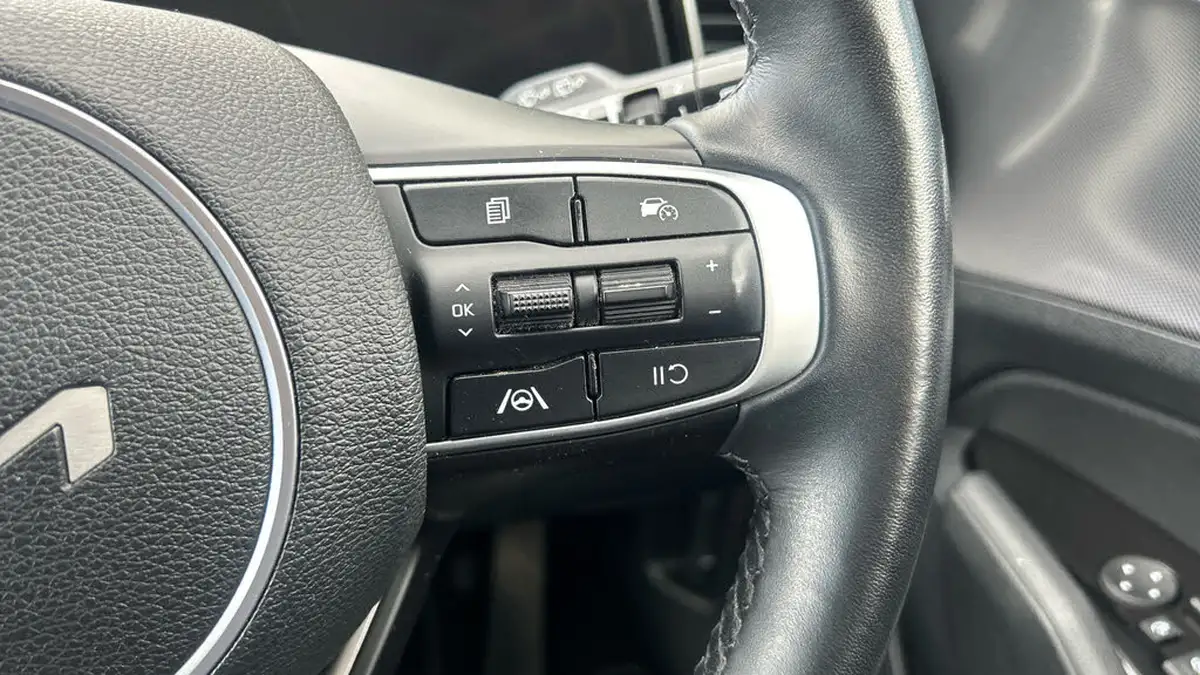 2022-kia-sportage-16-t-gdi-launch-edition-big-23
