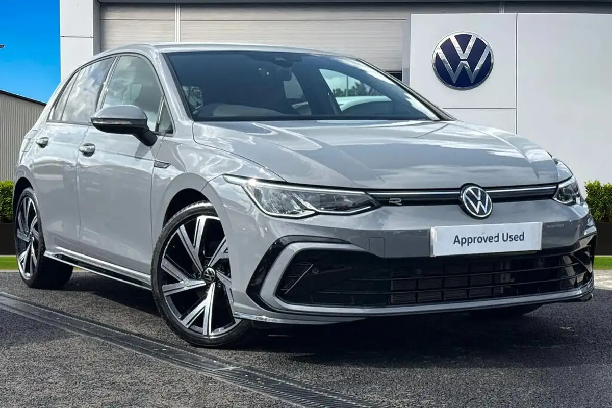 2024-volkswagen-golf-15-tsi-r-line-150ps-evo-hatchback-big-0