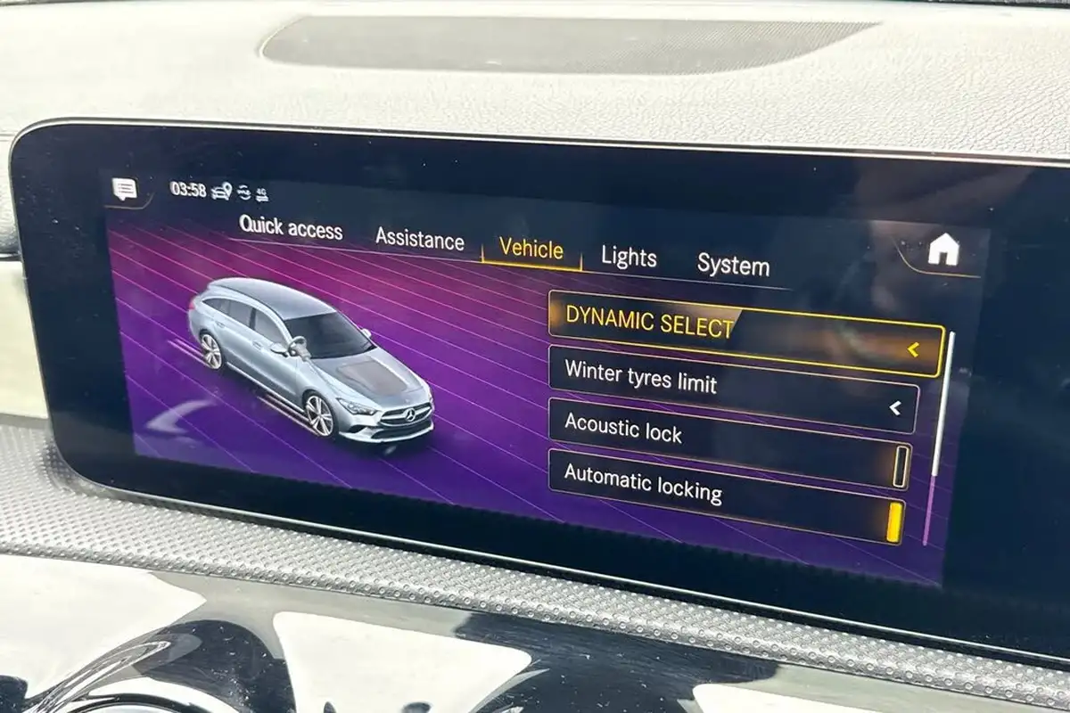 2022-mercedes-benz-cla-13-cla-200-amg-line-shooting-brake-5d-big-45