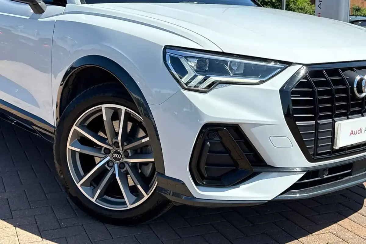 2023-audi-q3-14-45-tfsi-e-black-edition-station-wagon-big-26