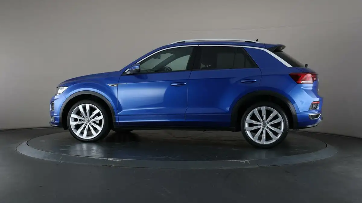 2019-volkswagen-t-roc-16tdi-r-line-big-33