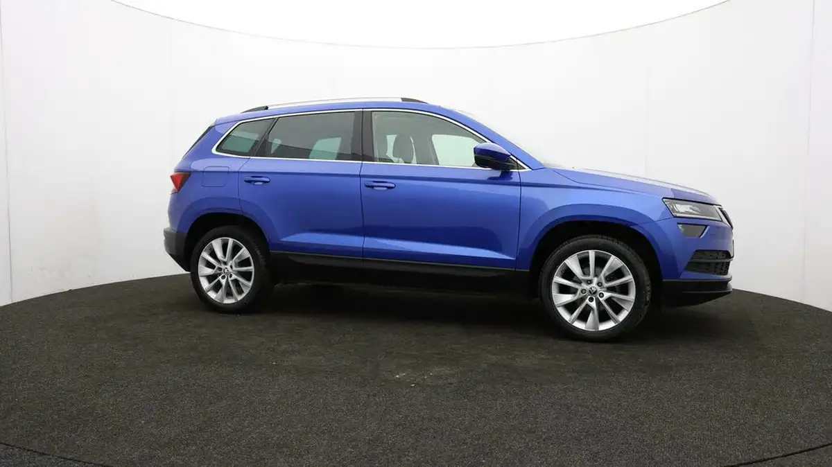 2022-skoda-karoq-10-tsi-se-l-big-42