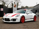 2016-porsche-911-40-r-small-37