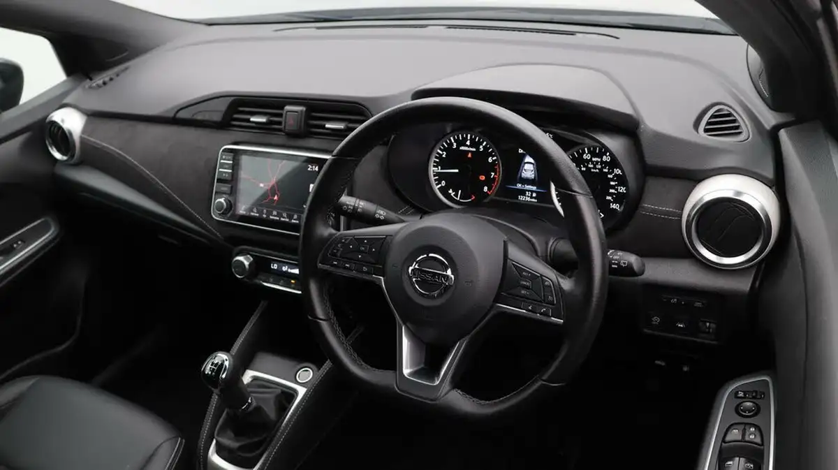 2021-nissan-micra-10-ig-t-n-sport-big-9