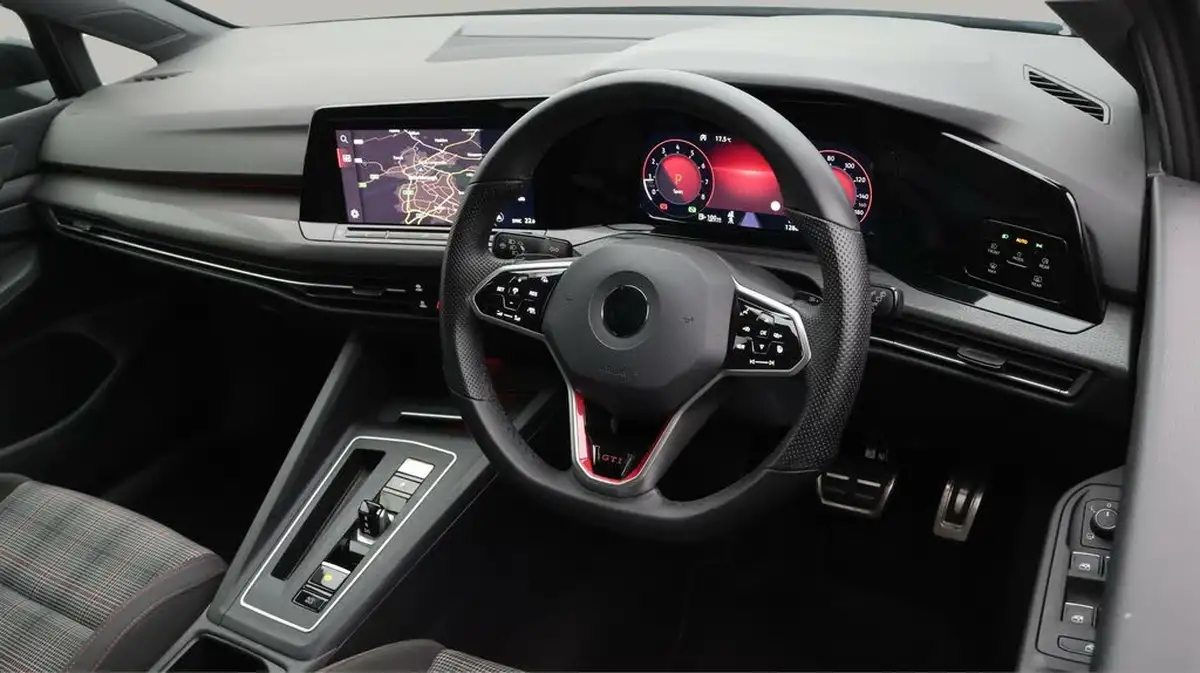 2022-volkswagen-golf-20-tsi-gti-dsg-big-9
