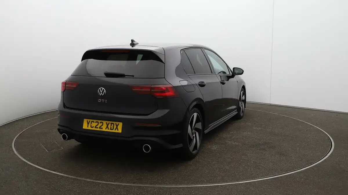 2022-volkswagen-golf-20-tsi-gti-dsg-big-57