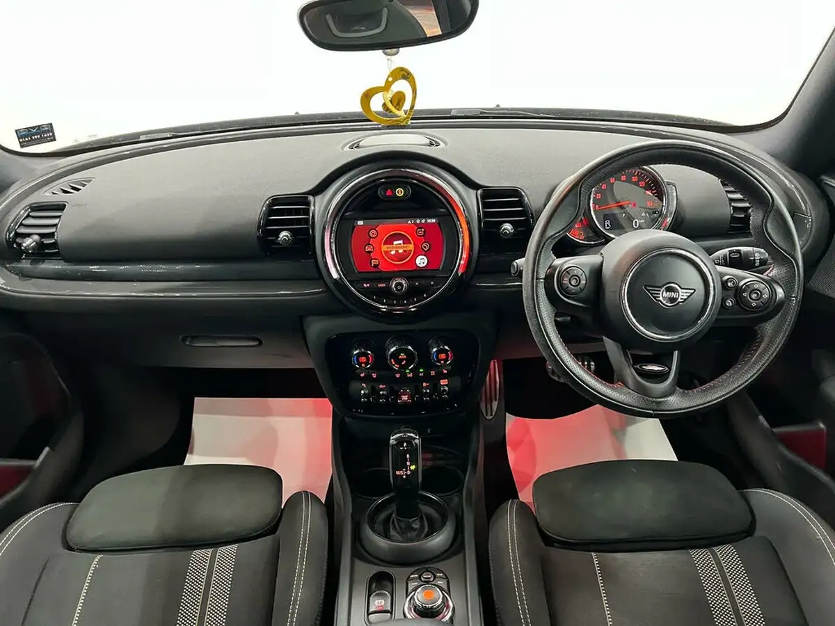 2019-mini-clubman-20td-cooper-d-sport-auto-big-35