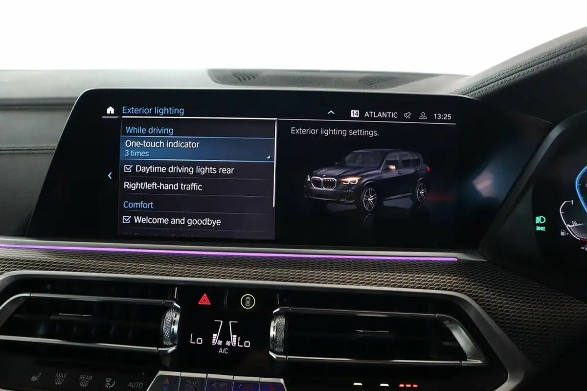 2022-bmw-x5-30-xdrive-45e-m-sport-394bhp-big-48