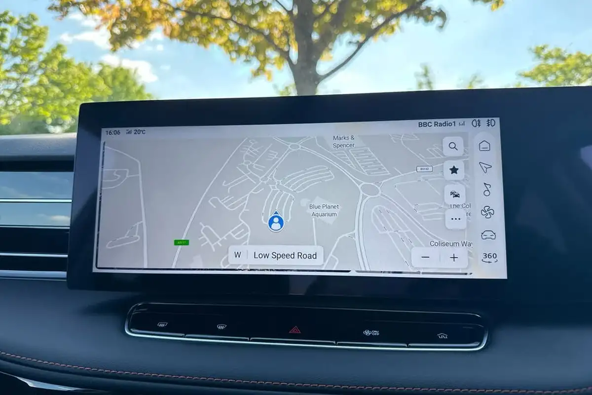 2024-mg-hs-15t-gdi-trophy-273ps-plug-in-hybrid-1496cc-auto-big-28