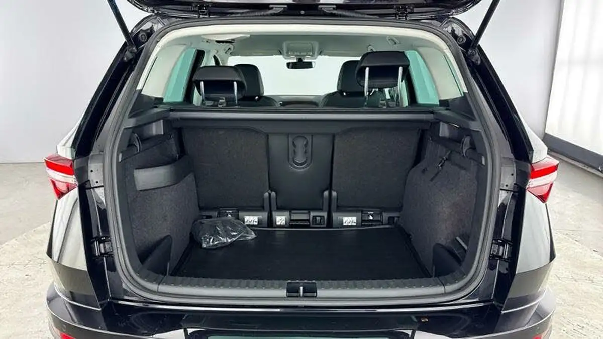 2022-skoda-karoq-10-tsi-se-l-big-30