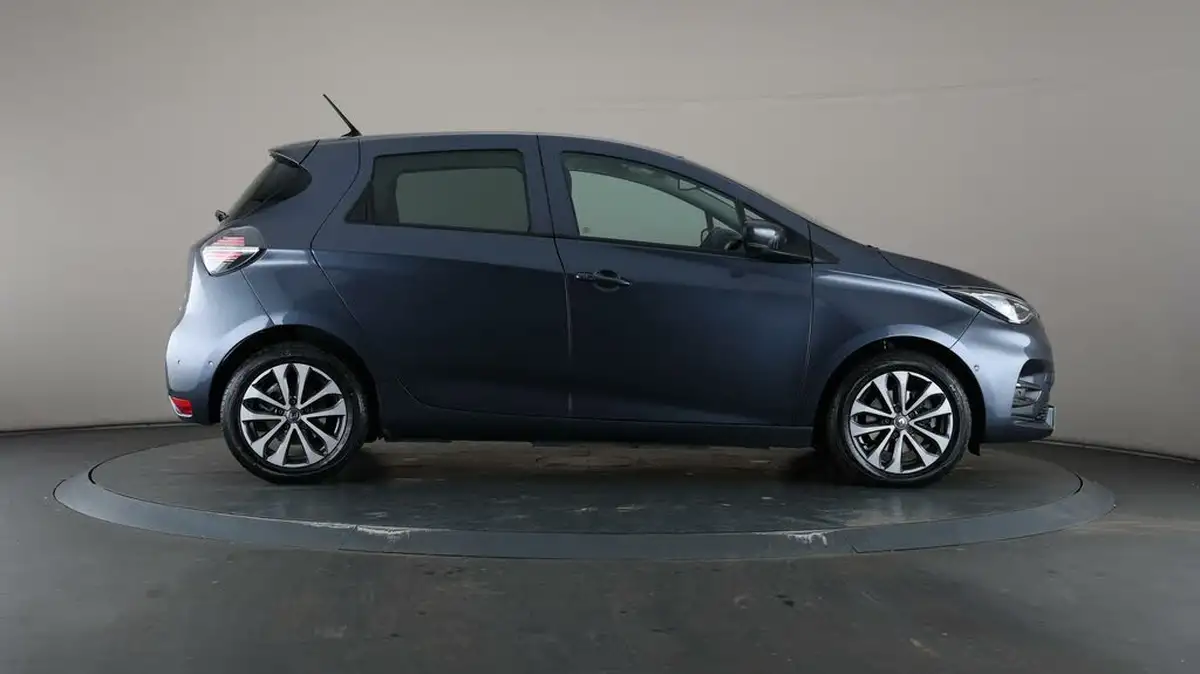 2021-renault-zoe-e-gt-line-big-60