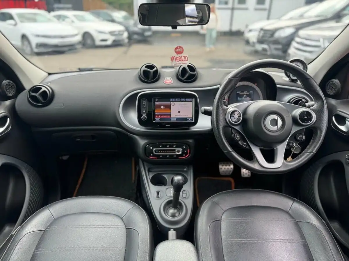 2017-smart-forfour-09-prime-sport-89bhp-premium-plusss-twinamic-big-11