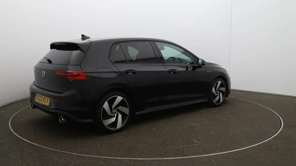 2022-volkswagen-golf-20-tsi-gti-dsg-big-53