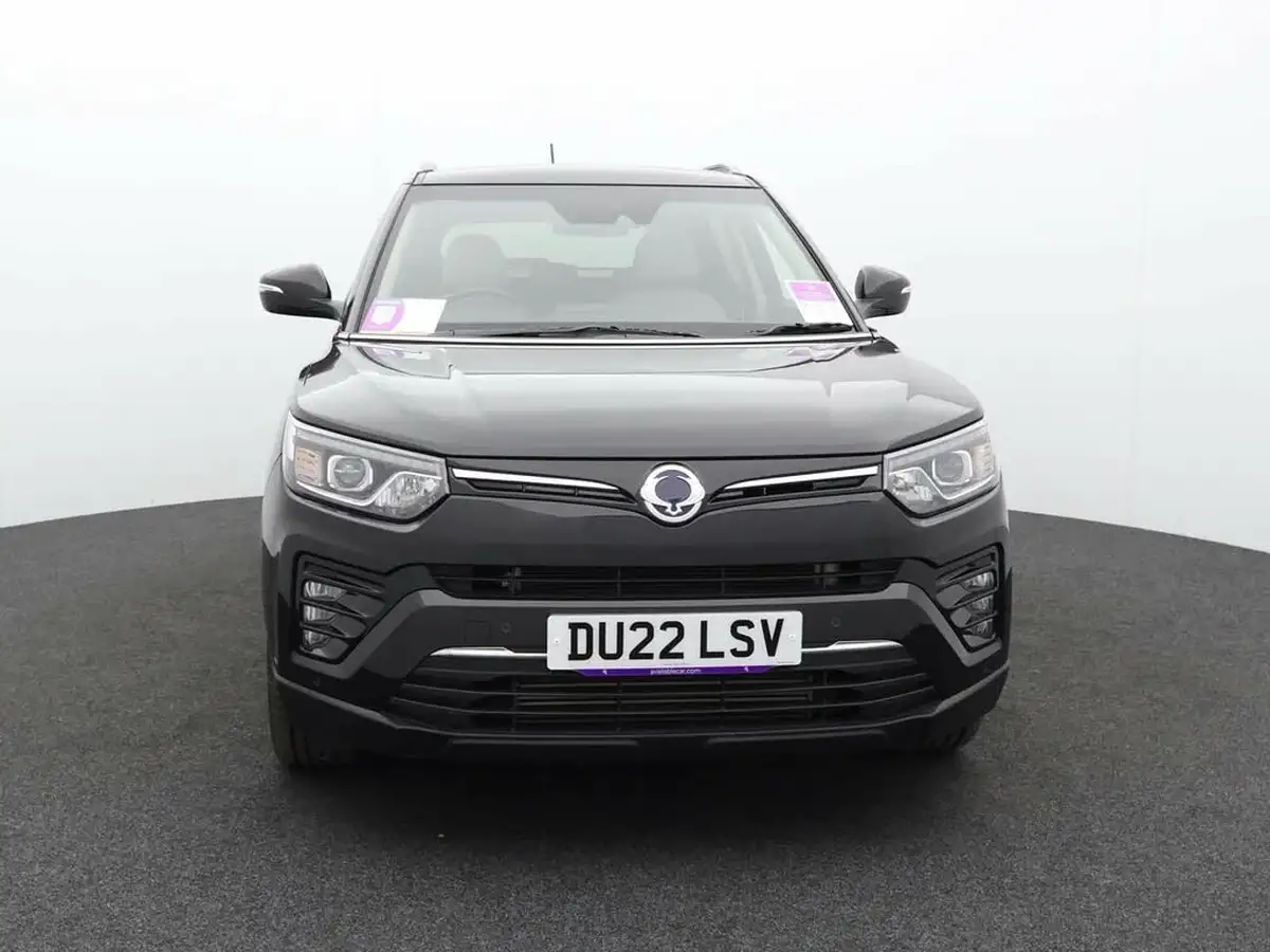 2022-kgm-ssangyong-tivoli-15-ultimate-auto-big-1