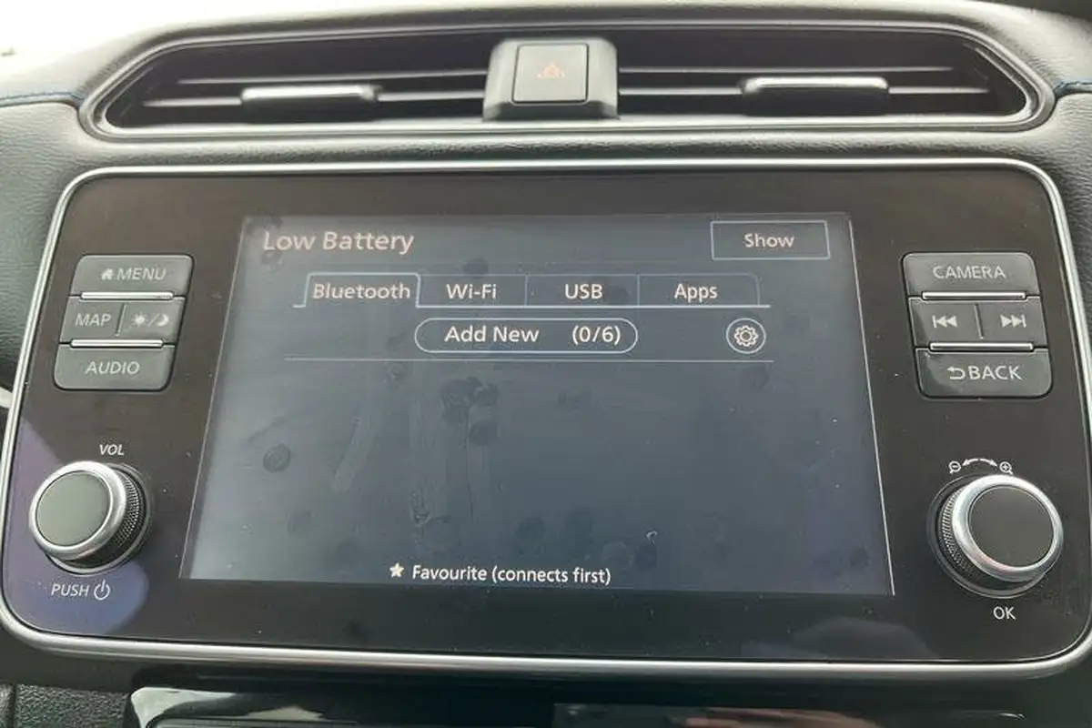2024-nissan-leaf-e-tekna-39kwh-big-33
