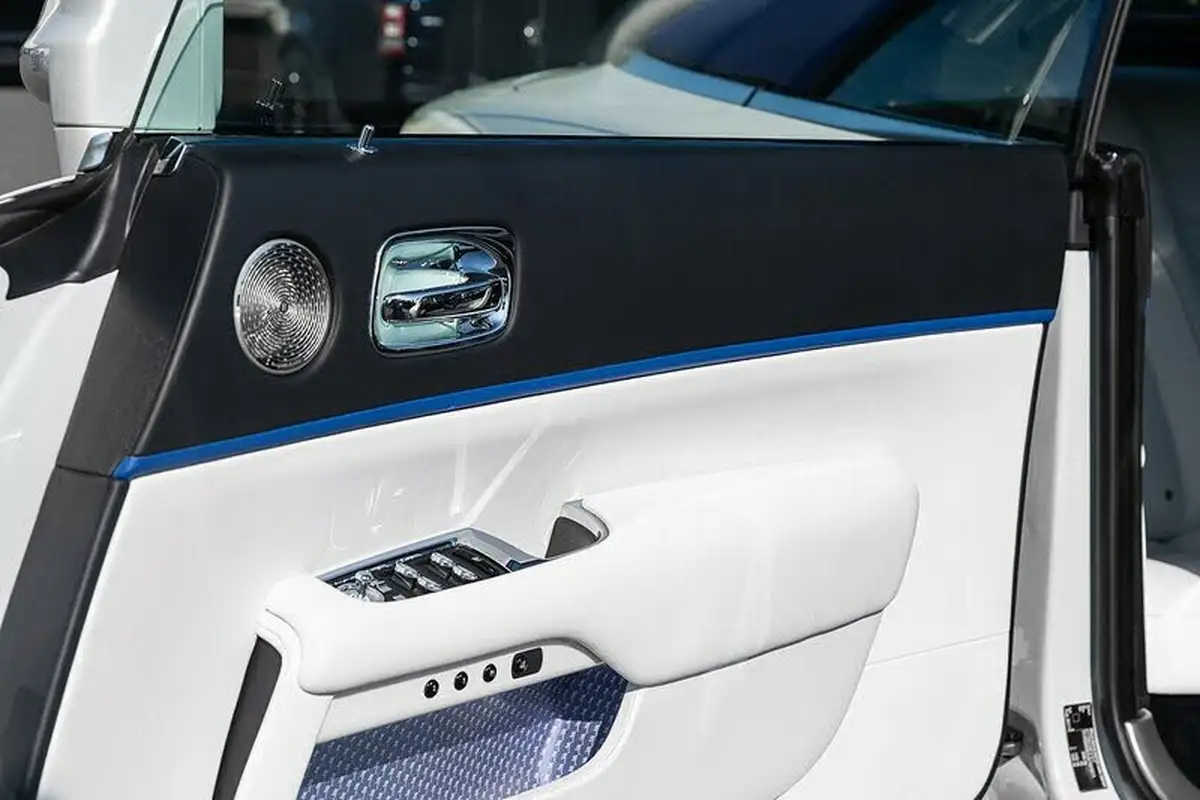 2018-rolls-royce-dawn-66-drophead-big-21