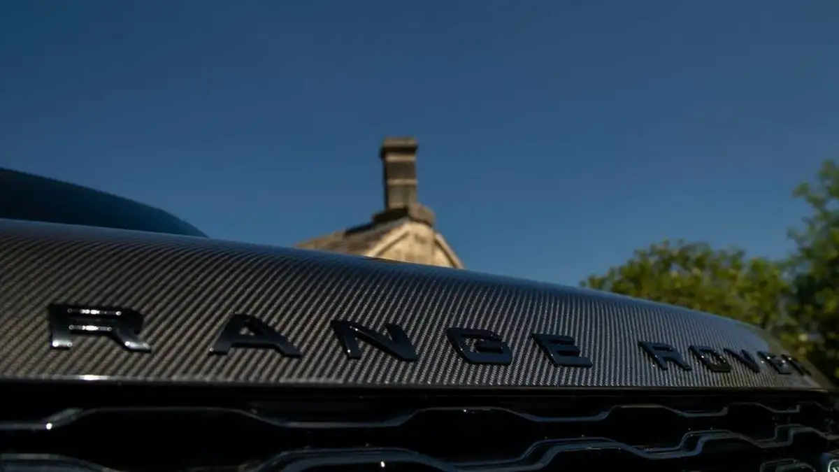 2021-land-rover-range-rover-sport-50-v8-p575-svr-carbon-edition-big-15