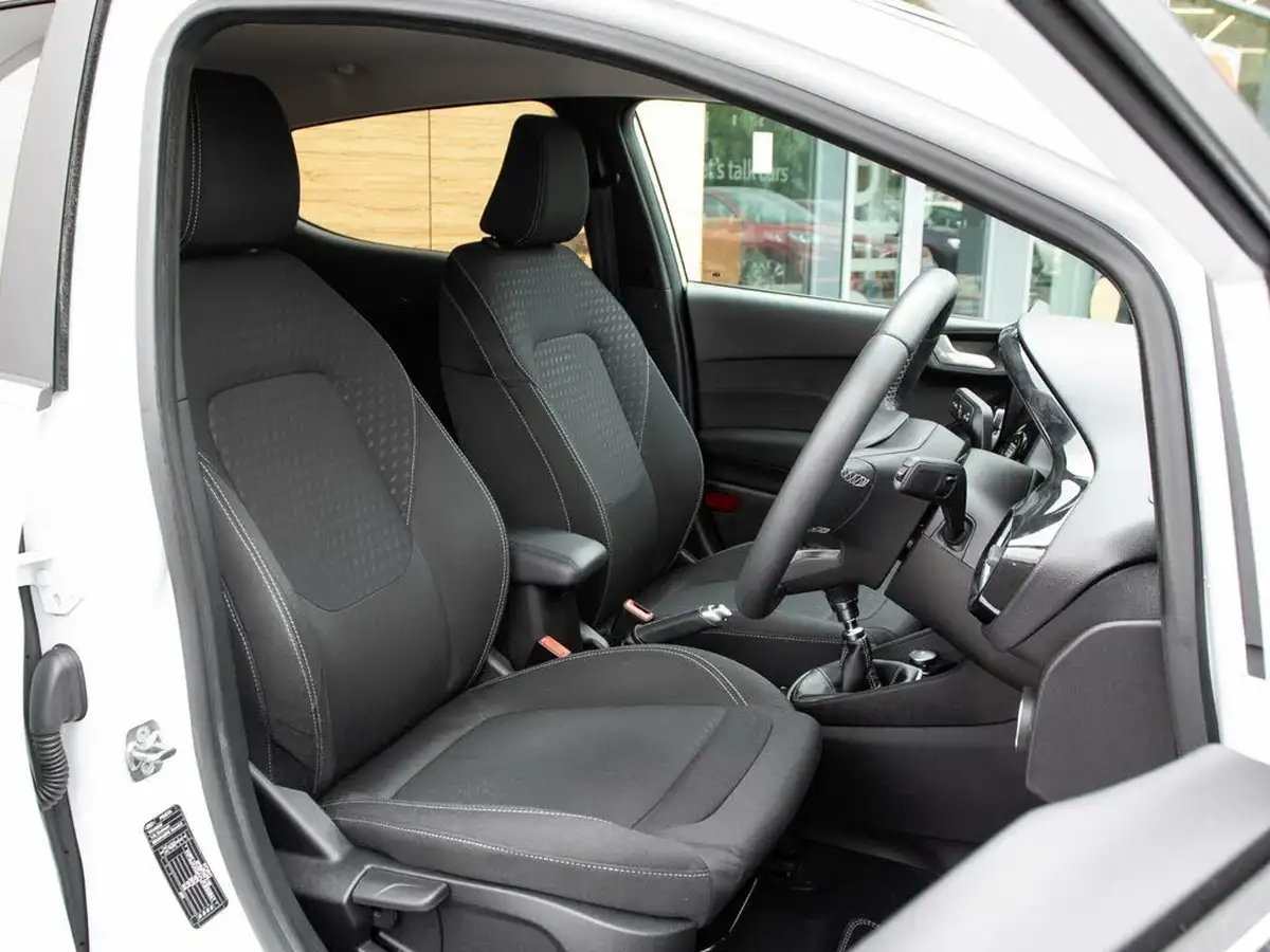 2019-ford-fiesta-10t-titanium-125ps-5d-big-28