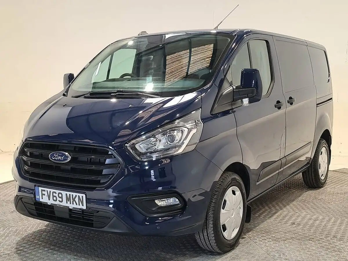 2020-ford-transit-custom-20tdci-320-l1h1-trend-105pseu6dt-panel-van-big-9