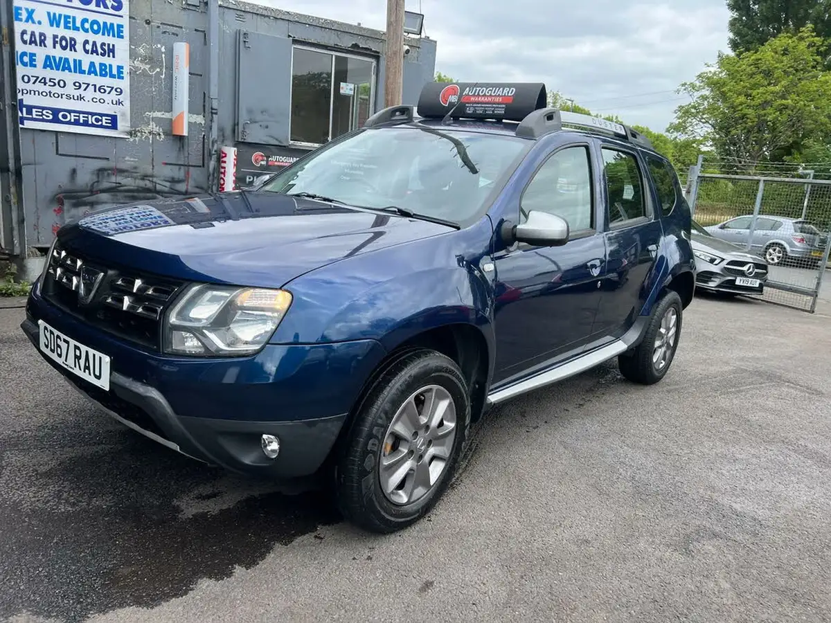 2017-dacia-duster-15dci-laureate-110bhp-ss-station-wagon-5d-big-8