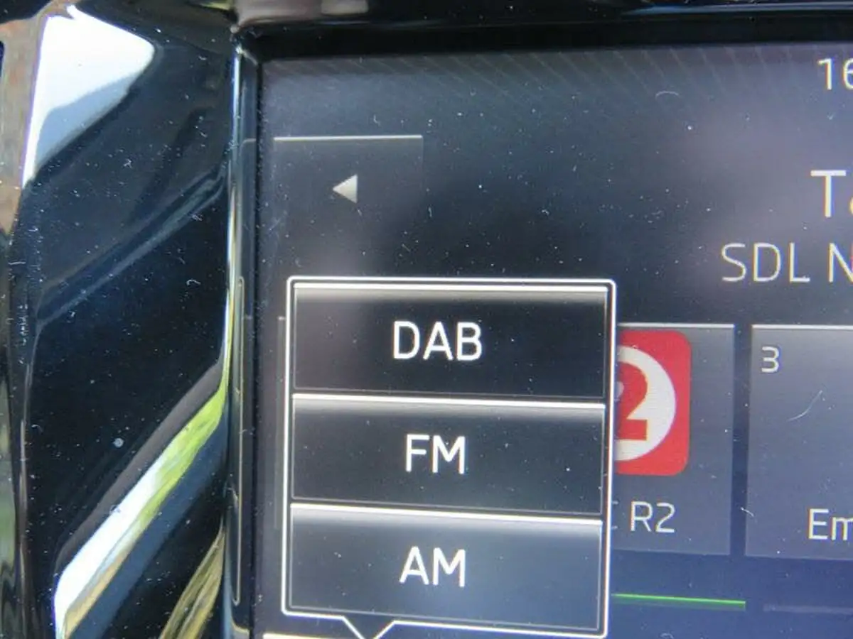 2015-skoda-fabia-14tdi-se-hatchback-dsg-big-16