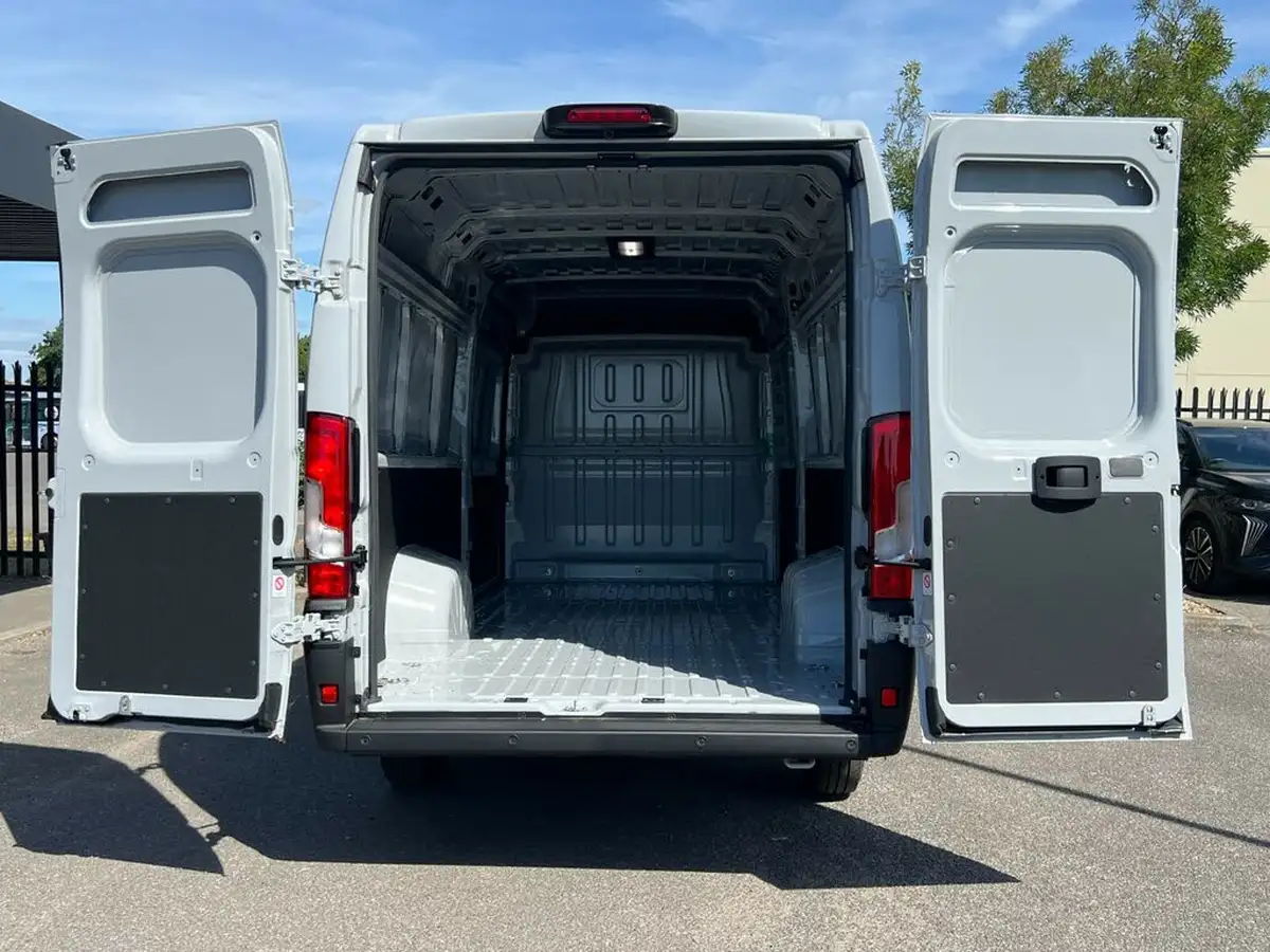 2023-fiat-ducato-big-10