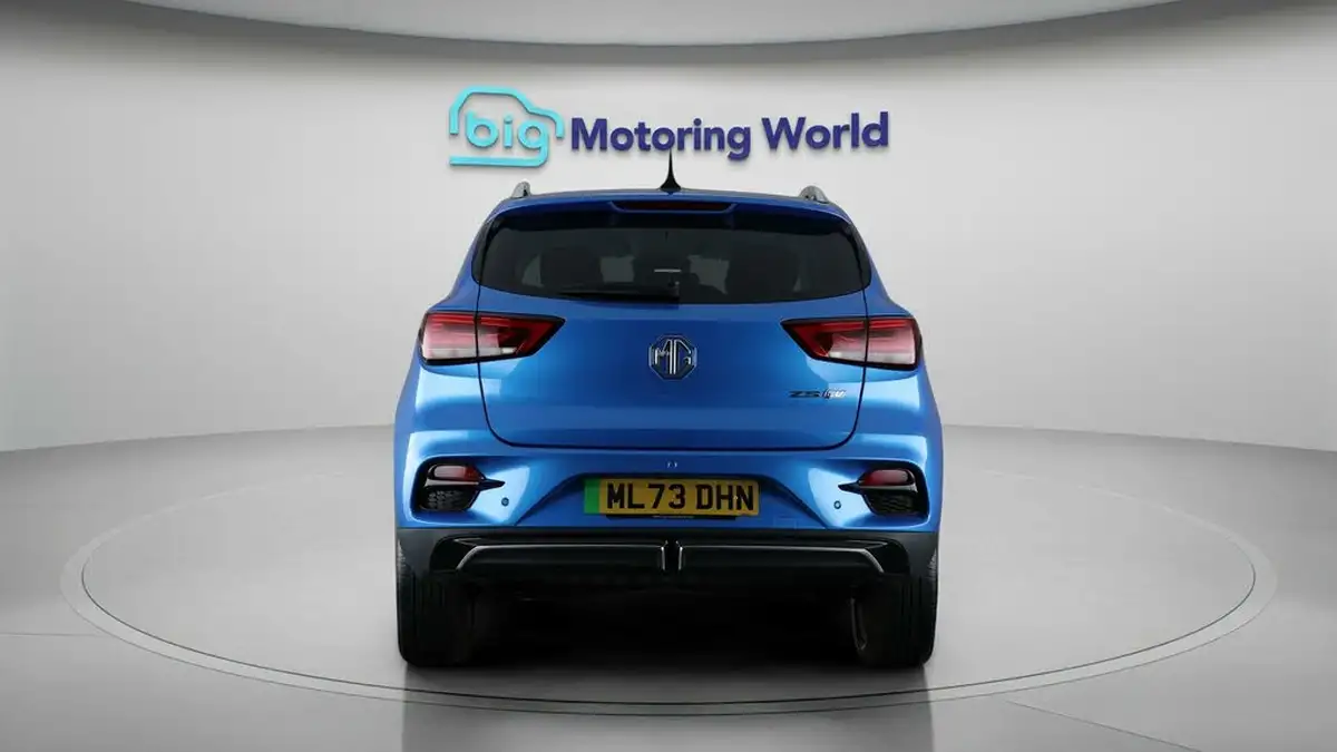2023-mg-zs-suv-e-trophy-connect-ev-176ps-big-6