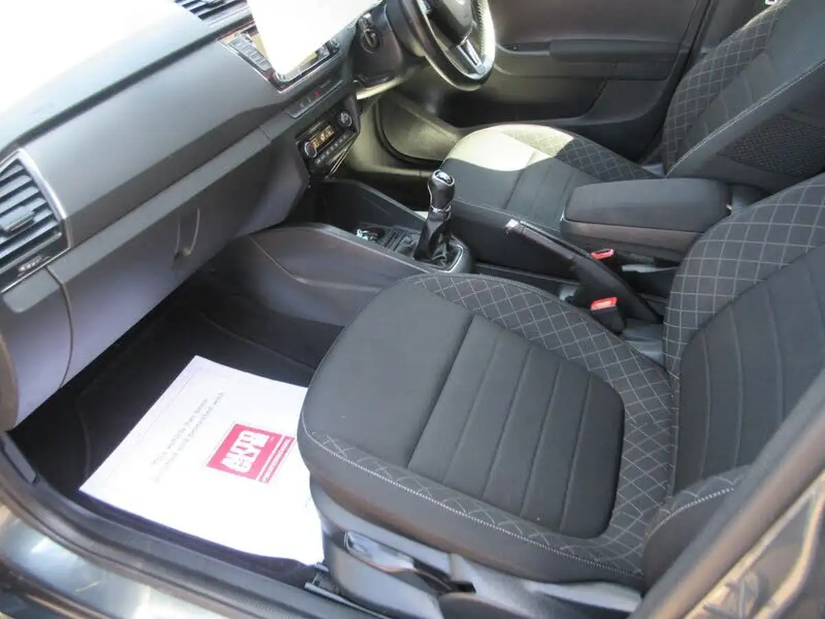 2016-skoda-fabia-12-tsi-se-l-109ps-estate-big-22