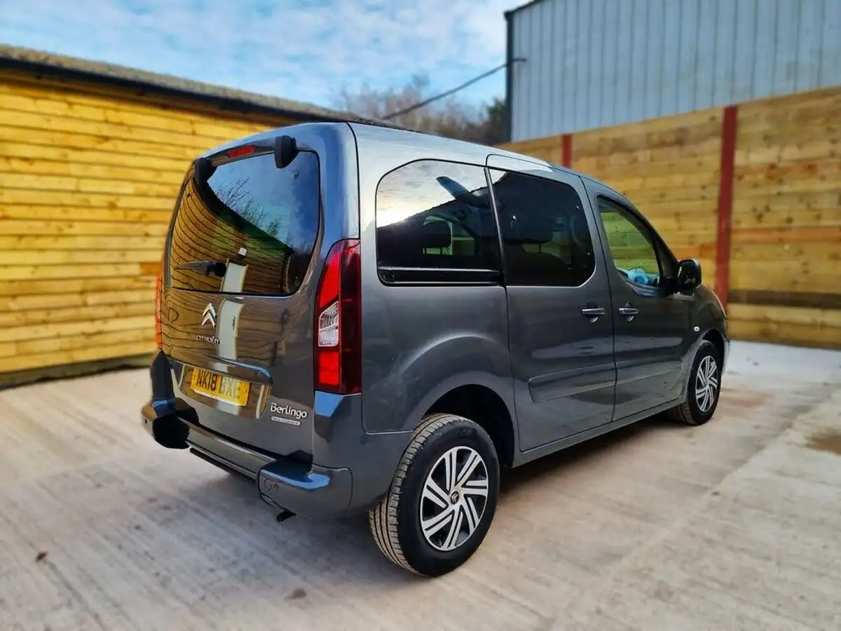 2018-citroen-berlingo-16bluehdi-multispace-feel-102ps-ss-etg6-big-11