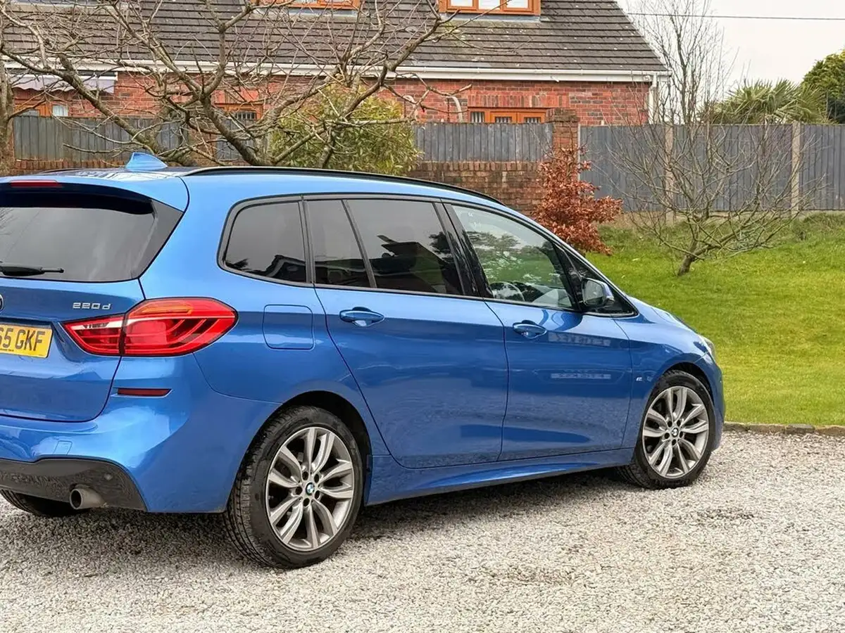2016-bmw-2-series-20td-220d-xdrive-m-sport-gran-tourer-5d-big-12