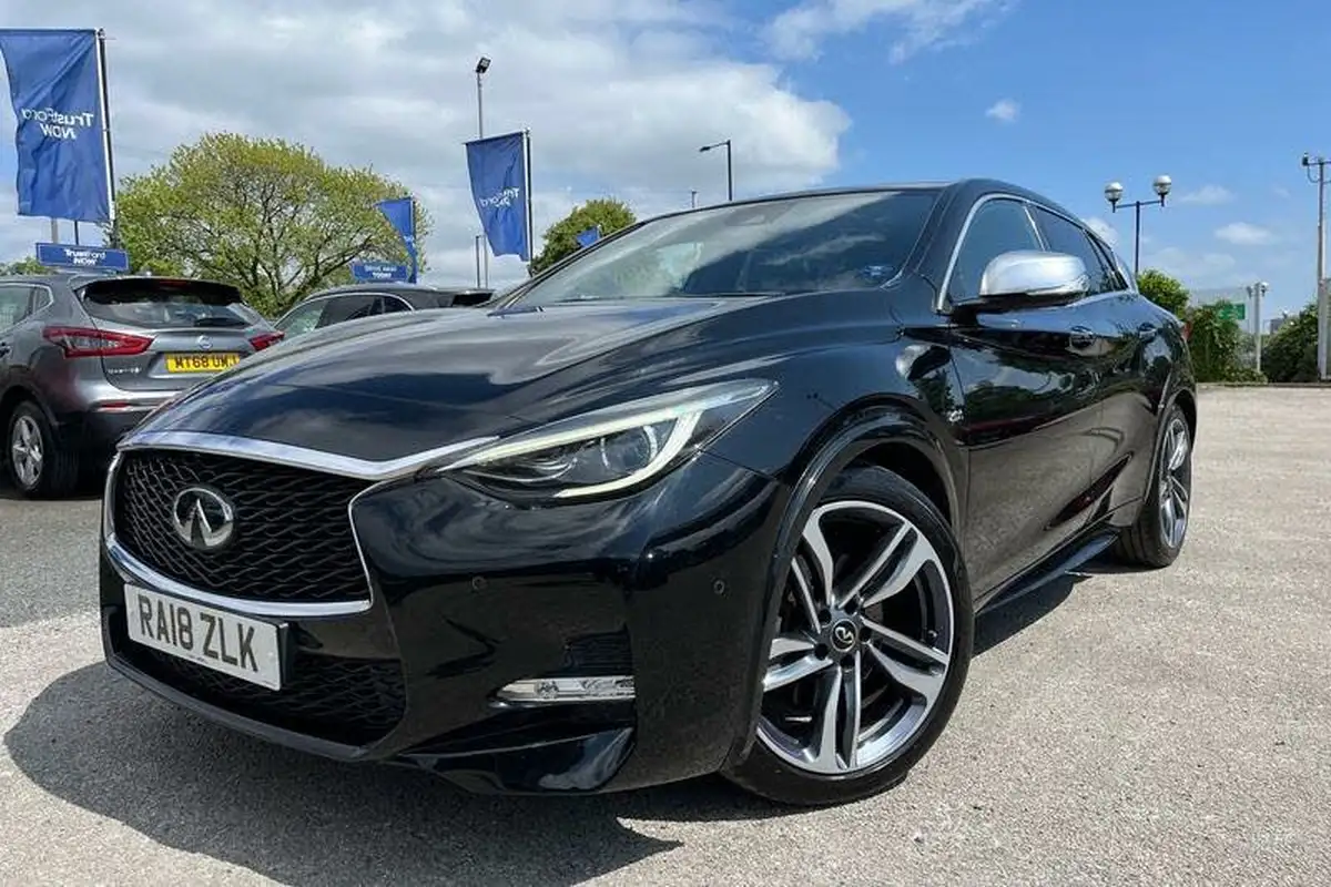 2018-infiniti-q30-20-sport-intouch-awd-auto-big-36