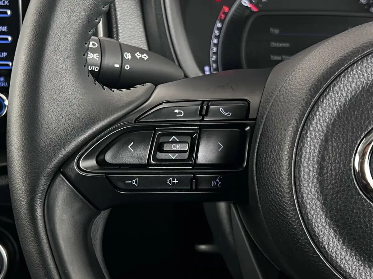 2023-toyota-aygo-x-10-vvt-i-pure-cvt-big-21