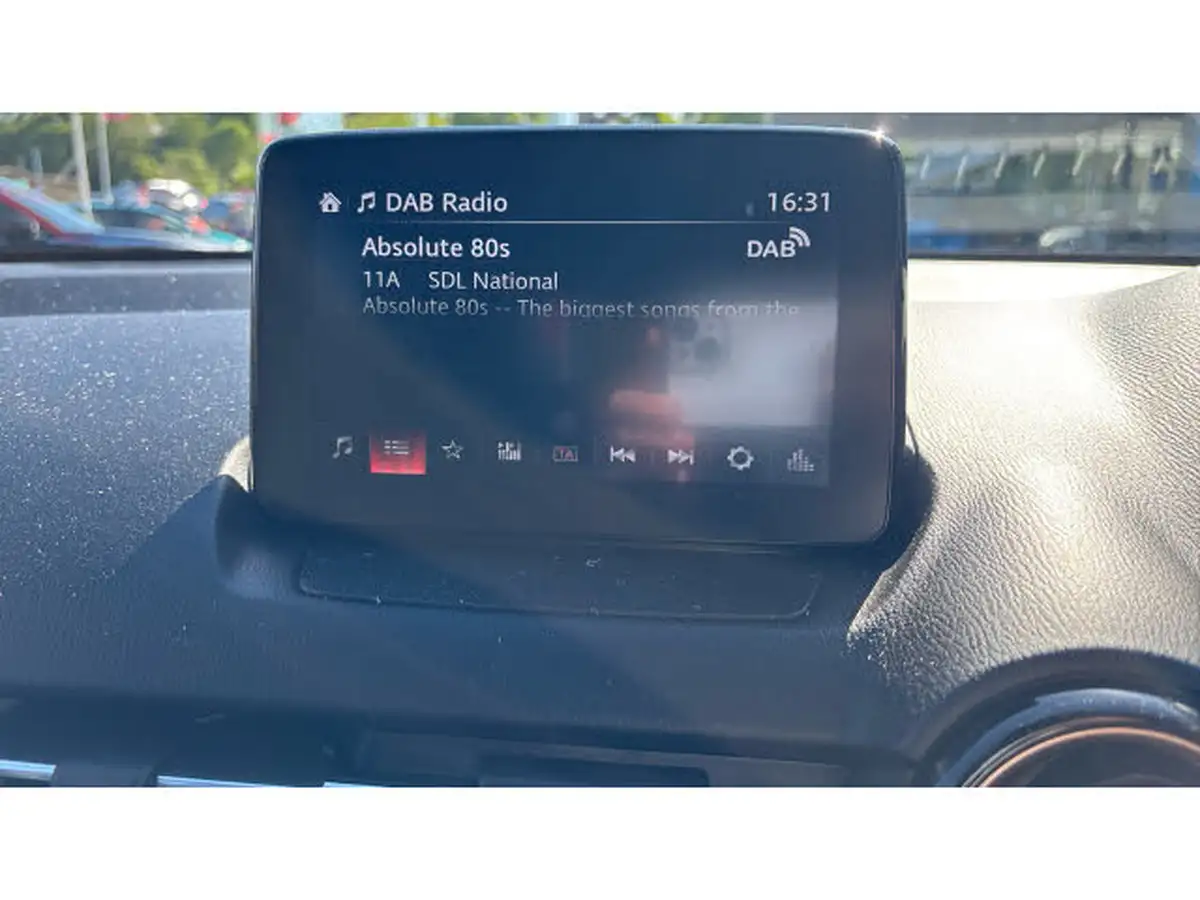 2018-mazda-mazda2-15-gt-sport-nav-115ps-ss-big-11