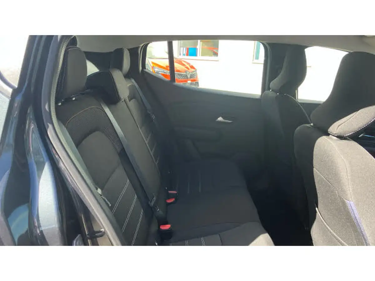 2021-dacia-sandero-stepway-10-tce-prestige-90bhp-big-15