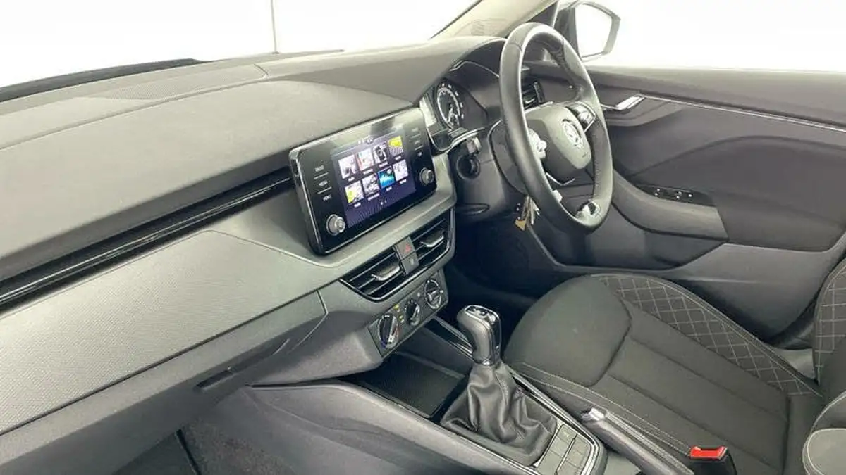 2022-skoda-kamiq-10-tsi-se-109ps-dsg-big-1