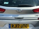 2017-hyundai-i30-16crdi-se-nav-110ps-blue-drive-hatchback-small-19