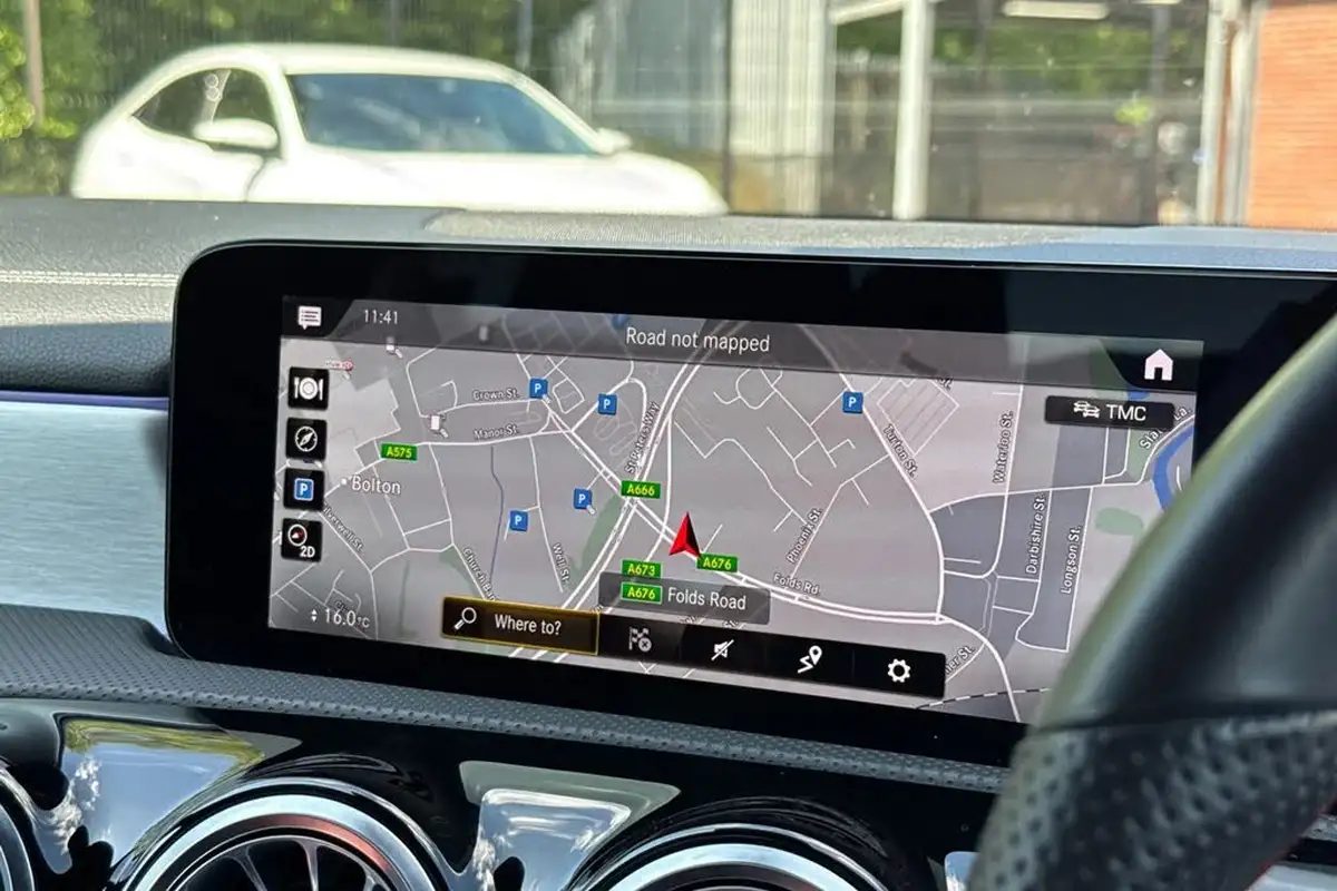 2021-mercedes-benz-cla-13-cla-180-amg-line-premium-plus-coupe-4d-big-16